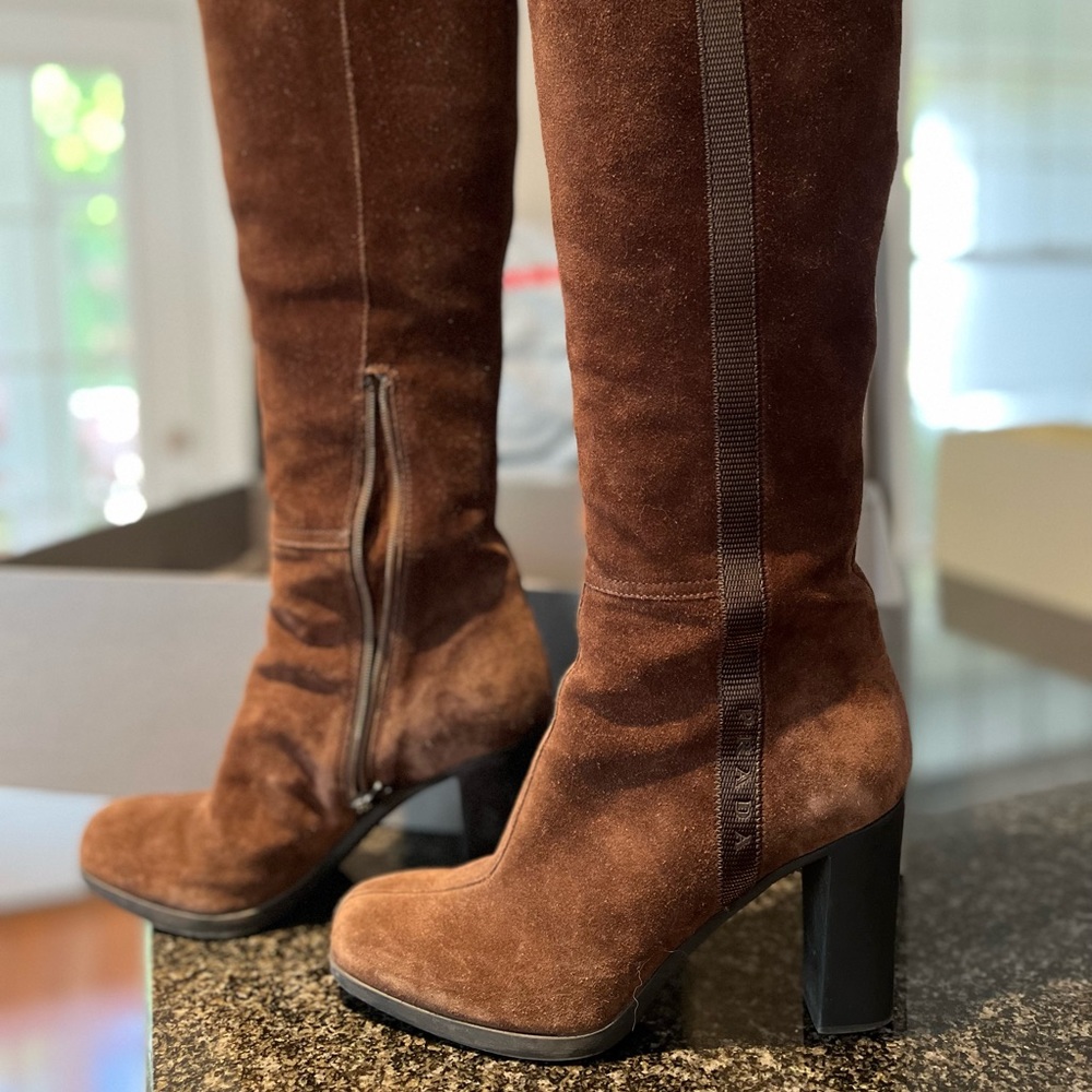 Prada brown suede 19” boots sz 38, 4 inch heel